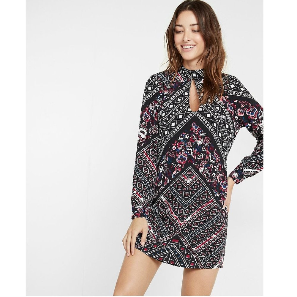 Y2K Express LBD tear drop cut out shift floral print long sleeve mini dress